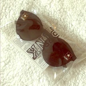 NWT VS PINK Army Logo Sunglasses 😎 x 3